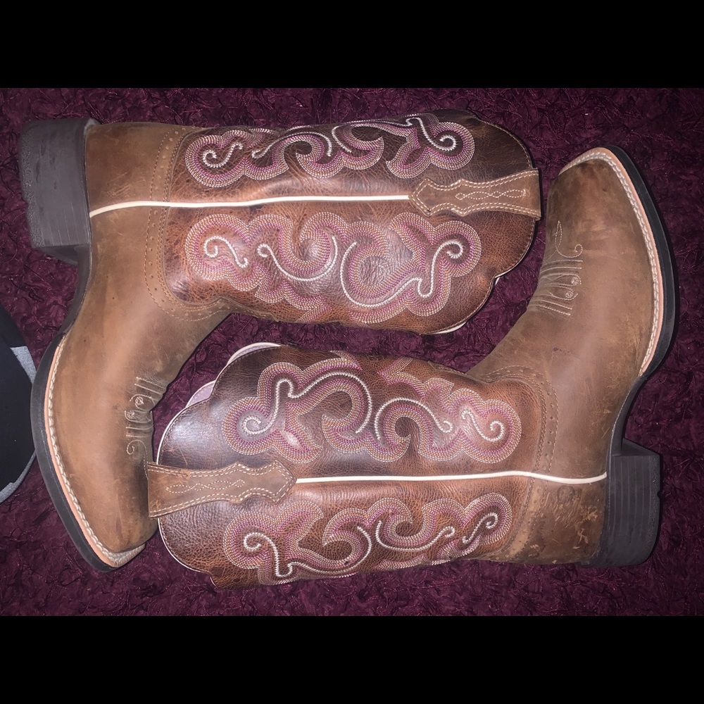 Women’s Ariat Square Toe boots